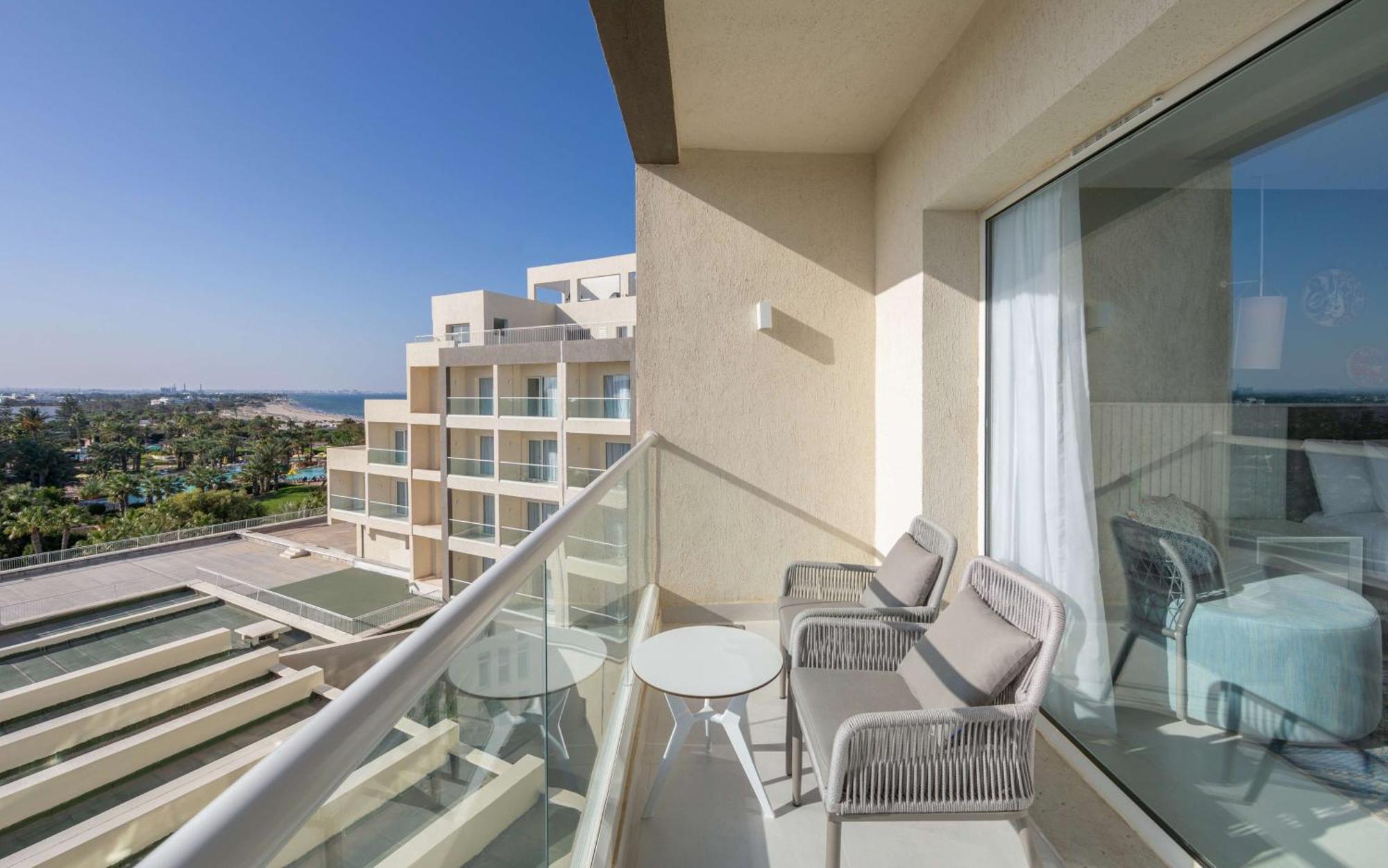 Hilton Skanes Monastir Beach Resort Exterior foto