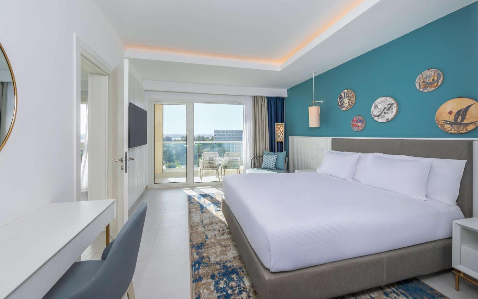 Hilton Skanes Monastir Beach Resort Exterior foto A bedroom at the Hilton Sharm El Sheikh