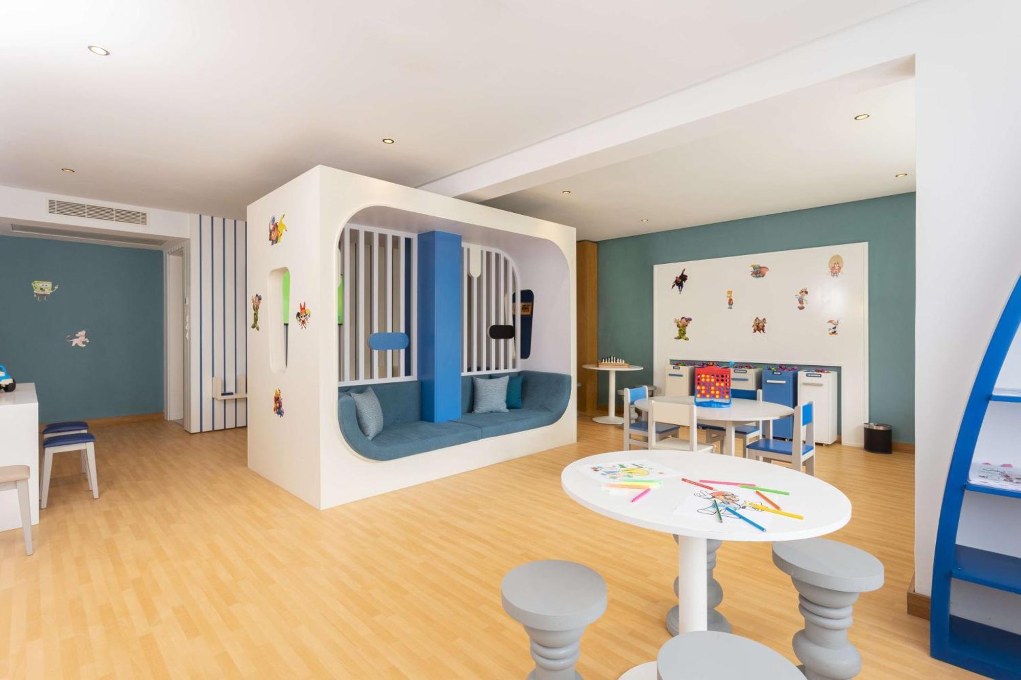 Hilton Skanes Monastir Beach Resort Exterior foto The Children's Hospital of Philadelphia